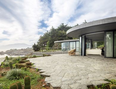“S” House, Zapallar, Chile