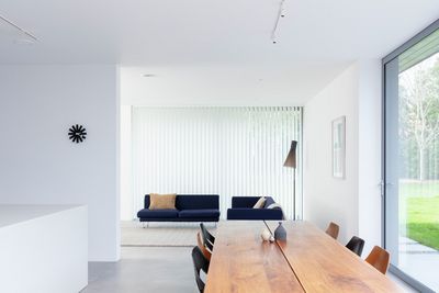 Vertikal-Lamellen, SG 2910, Palisade Revive, Gerrards Cross, London, United Kingdom