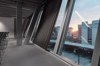 Карнизные системы , SG 5600, Colorama 2, The Circle, Zürich, Switzerland