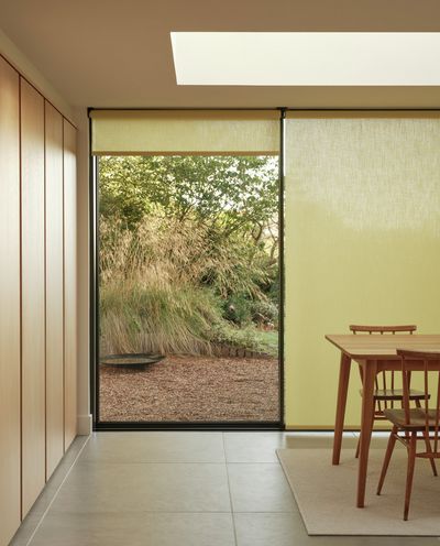 Системы рулонных штор, SG 4955, Colorama 2, Cedars, Ipswich, Suffolk, United Kingdom