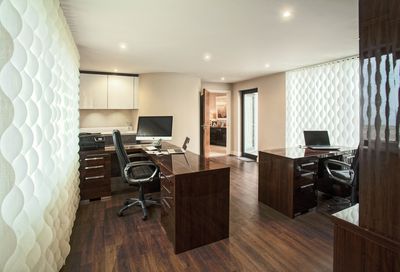 Vertical Blind Systems, SG 2910, Multi Visio, Room shot "Rawsons Retreat", Kent, United Kingdom, Vertical Waves